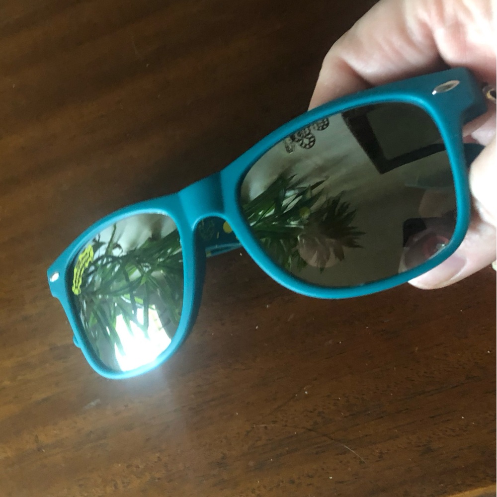 🌴Sierra Nevada IPA Sunglasses with Mirrored Lenses- 23A  $25 or $20 w/offer